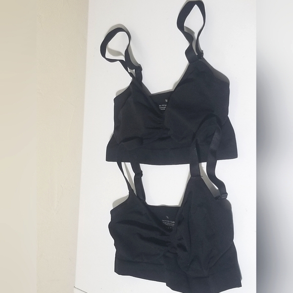 Like New Set Of 2 Bras Size M - Picture 1 of 5